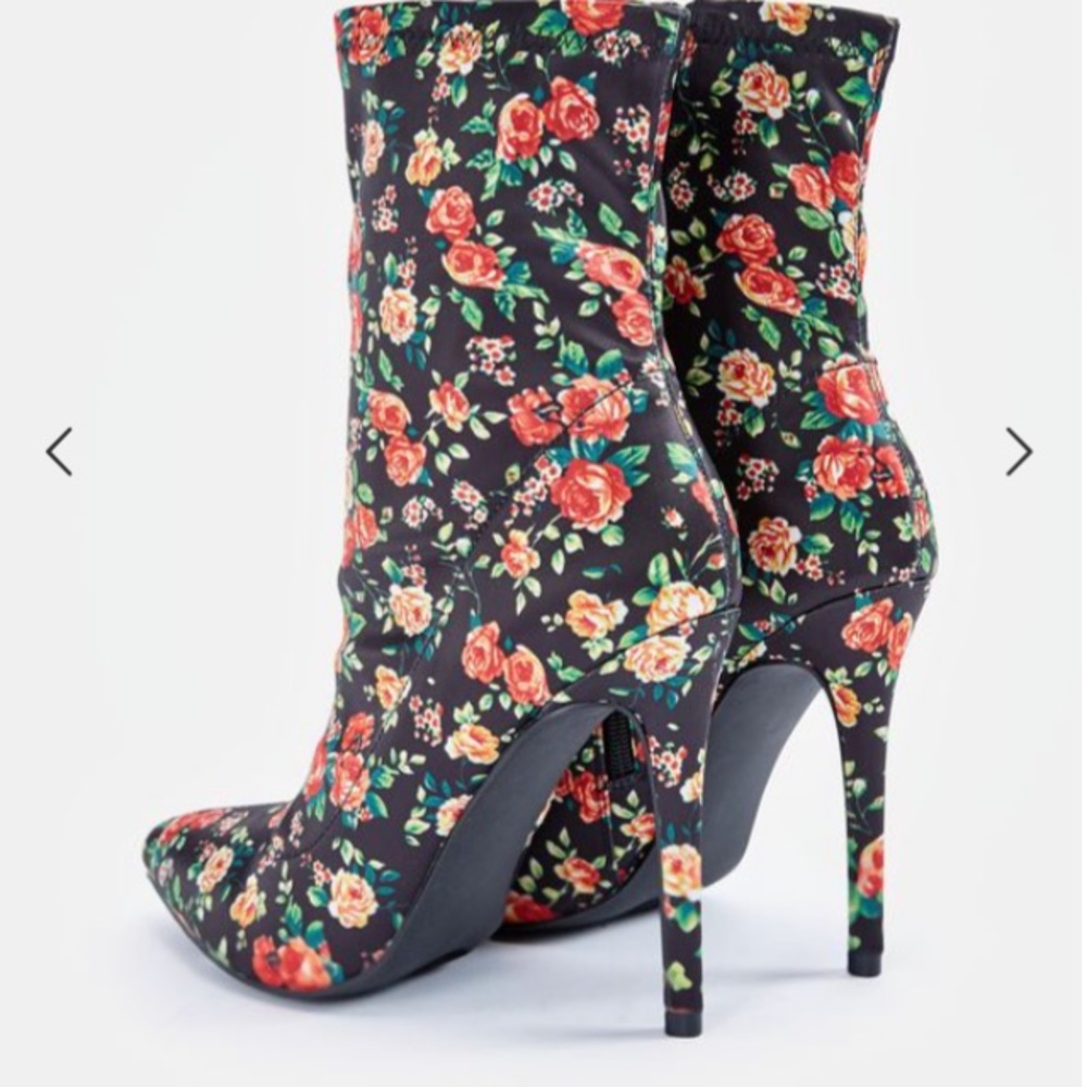 High heel boots